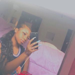 Meet your Posher, Ayanna